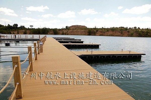 浮箱碼頭 水上浮箱 廣州中航水上設施建造有限公司